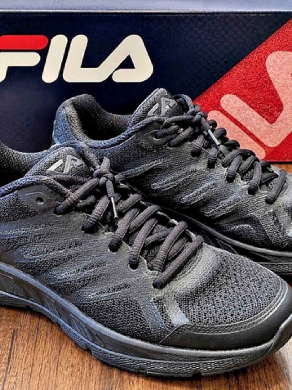 Fila Black Athletic Shoes US 10